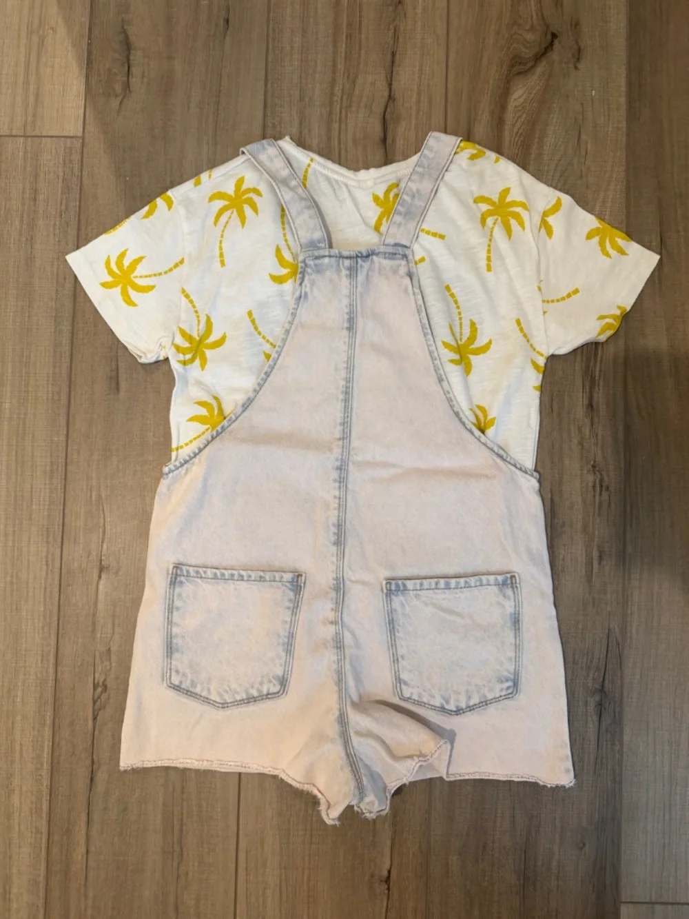 Set-ZARA Kids Disney Minnie Mouse Tee & Denim Short Overalls Set Size 9/10